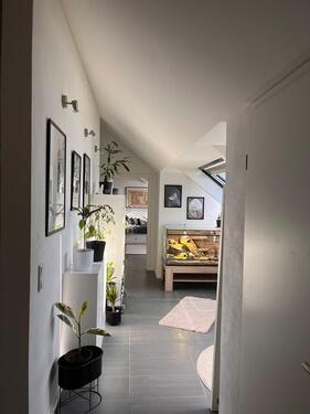 Foto - 4 Zimmer Dachgeschoßwohnung zur Miete in Olsdorf