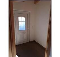 Moderne 2,5 - Zimmer-Dachgeschosswohnung in 96215 Lichtenfels