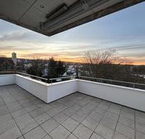 Penthouse | sehr gute Infrastruktur und Lage | riesen Balkon | inkl. Küche | S-Bahn 2 Gehmin - Bielefeld Stieghorst