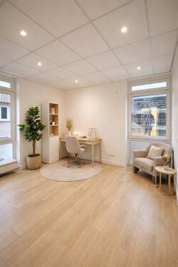 Foto - Moderne Räume für Kosmetik, Büro oder Coaching