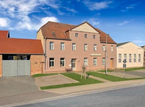 Foto - Gaststätte mit großem Festsaal - 190.000,00&nbsp;EUR Kaufpreis, ca.&nbsp; 1.100,00&nbsp;m&sup2;