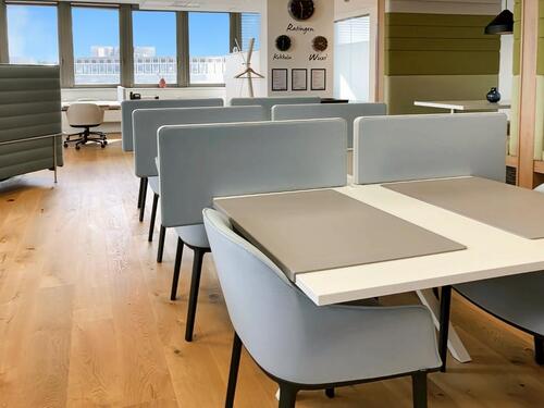 Foto - Coworking-Bereich in Regus Ost - 149,00 EUR Kaltmiete, ca.  10,00 m²
