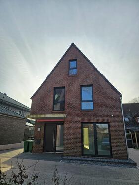 Foto - 5 Zimmer Einfamilienhaus zur Miete in Oldenburg