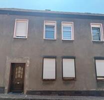 Haus zu verkaufen - 73.000,00&nbsp;EUR Kaufpreis, ca.&nbsp; 120,00&nbsp;m&sup2; in Wettin-Löbejün (PLZ: 06193)