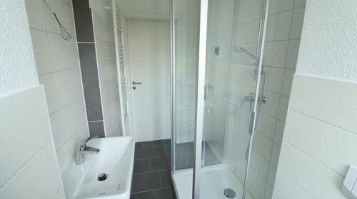 Foto - 3-Raumwohnung mit Dusche und Balkon