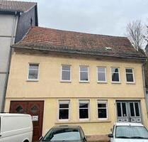 Reihenendhaus mit Gewölbekeller - Stadtroda