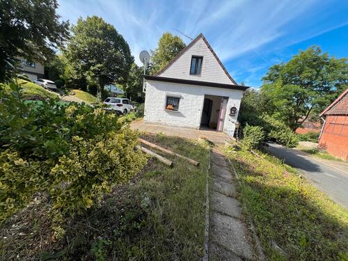 Foto - 4 Zimmer Einfamilienhaus zum Kaufen in Bad Salzdetfurth