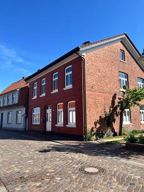 Foto - Charmantes Wohnhaus mit flexibler Nutzung, modernisiertem Dach un
