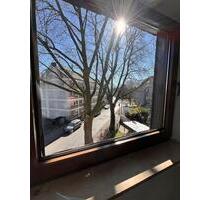 Mietwohnung direkt am Rhein schöne dachgeschossw. - Duisburg Laar