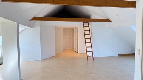 Foto - 3-Raum DG-Wohnung mit Charm - 500,00 EUR Kaltmiete, ca.  73,00 m²