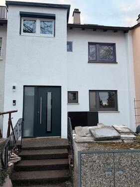 Foto - 8 Zimmer Reihenhaus in Stuttgart