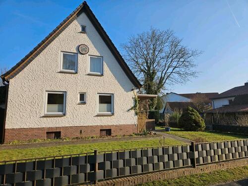 Foto - 3 Zimmer Einfamilienhaus zum Kaufen in Steinhorst