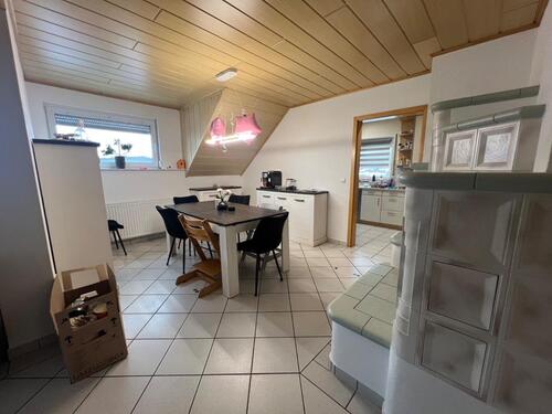 Foto - 6 Zimmer Etagenwohnung zur Miete in Hohenahr