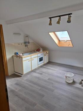Foto - 3 Zimmer Dachgeschoßwohnung zur Miete in Lahntal