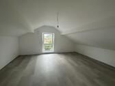 Foto - Helle 2-Zimmer Wohnung im kernsanierten Altbau mit EBK