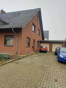 Foto - Großzügiges 2 Familienhaus mit doppelgarage in Zentrumnaher Lage