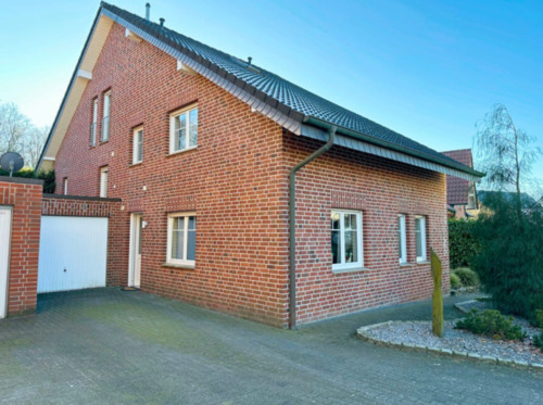 Foto - Attraktives Einfamilienhaus in familienfreundlicher Lage!