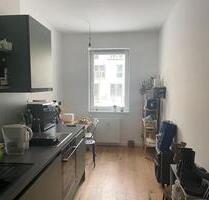 Spacious room with balcony in newly renovated modern shared flat - Berlin Reinickendorf
