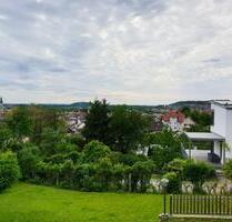 Einfamilienwohnhaus in Deggendorf zu vermieten. Die Aussicht ist kostenlos!