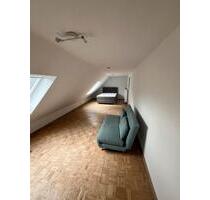 Wohnung Rüttenscheid - 700,00 EUR Kaltmiete, in Essen (PLZ: 45131) Stadtbezirk II
