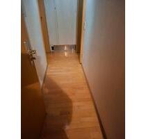 Dachgeschoss Wohnung für pendler - Solingen Ohligs Dachgeschoss Wohnung für pendler - Solingen Ohligs