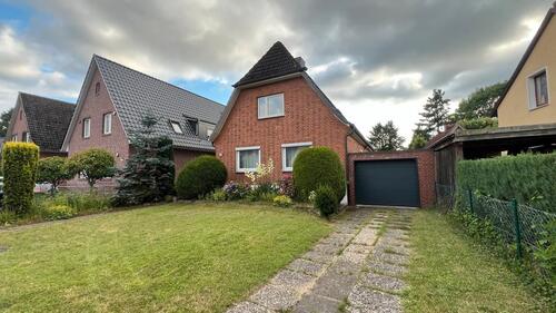 Foto - Grundstück mit sanierungsbedürftigem Altbestand in Meiendorf HH