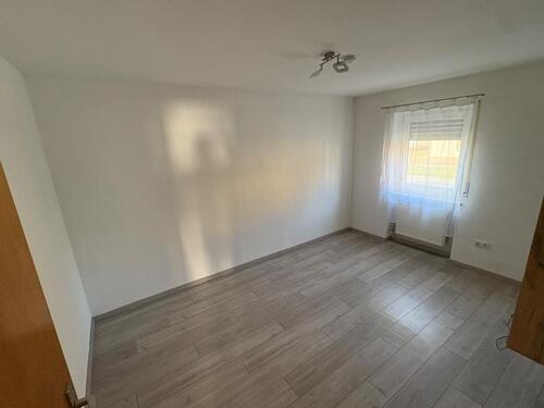 Foto - 3 Zimmer Erdgeschoßwohnung in Sugenheim