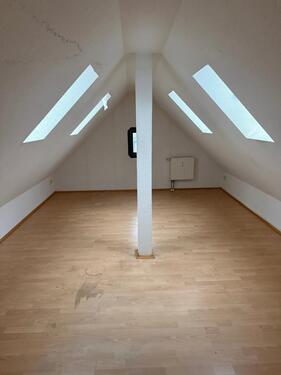 Foto - 3 Zimmer Dachgeschoßwohnung zur Miete in Leipzig