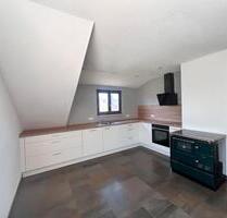 3-Zimmer DG Wohnung - 950,00&nbsp;EUR Kaltmiete, ca.&nbsp; 90,00&nbsp;m&sup2; in Sasbach (PLZ: 77880)