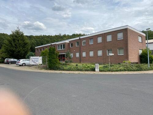 Foto - Büroetagen-abgeschlossene eınheıten 230qm, 950, Elift