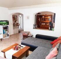 Schöne 3 Zimmer KB Wohnung 80 qm + Garagenstellplatz - Fell