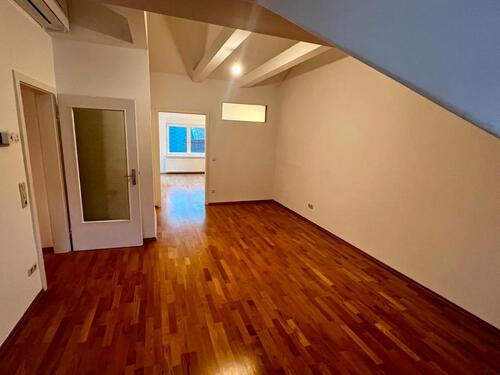 Foto - 3 Zimmer Dachgeschoßwohnung zur Miete in Werder (Havel)