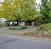 Großzügiges Niedrigenergiehaus mit ELW in Rauschendorf - 1A-Lage - Königswinter