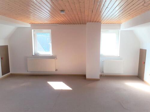 Foto - 132 m² Maisonette mit Garten, EBK und 5,5 Zimmern - helle Räume