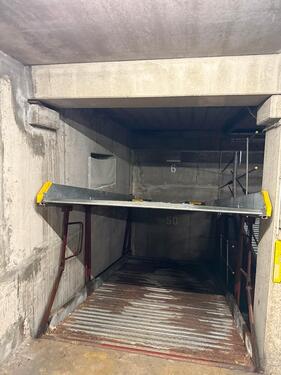 Foto - Tiefgaragenstellplatz, Duplex-Parker 70176 Rosenbergstraße 59