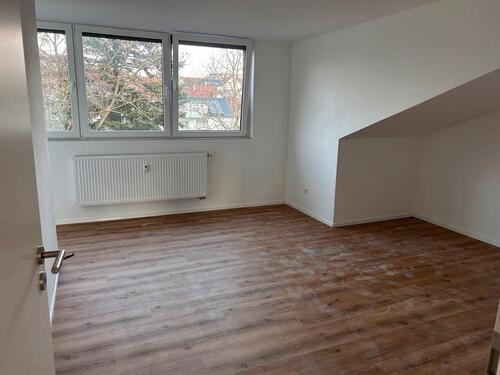 Foto - 2.5 Zimmer Dachgeschoßwohnung in Leutenbach