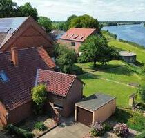 Unrenoviertes Einfamilienhaus an der Weser mit großen Garten - Petershagen