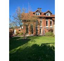 Sehr attraktives, modernes Haus - Erftstadt