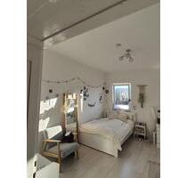 Helles WG-Zimmer - 350,00&nbsp;EUR Kaltmiete, ca.&nbsp; 17,00&nbsp;m&sup2; in Eichstätt (PLZ: 85072)