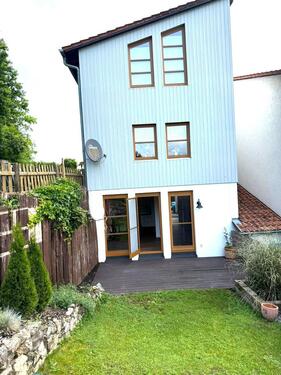 Foto - Sanierte, ruhige und teilmöblierte 1-Zimmer-Erdgeschosswohnung mi