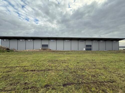 Foto - Halle Lagerhalle - 3.750,00&nbsp;EUR Kaltmiete, ca.&nbsp; 3,00&nbsp;m&sup2;