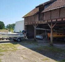 Stellplätze für Boote, Cabrios, Hänger, VANs - Riedstadt