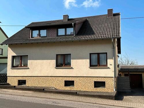 Foto - 1-2 Familienhaus freistehend Hüttigweiler