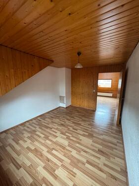 Foto - 3 Zimmer Dachgeschoßwohnung in Schwalbach