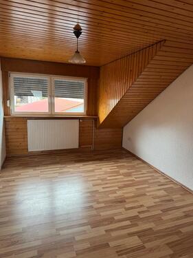 Foto - Dachgeschoßwohnung in Schwalbach zur Miete