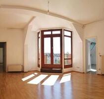 Bezugsfreie, helle 3-Zimmer-Wohnung über den Dächern Berlins