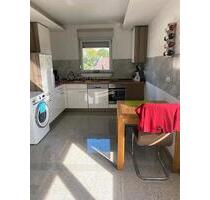 ​3 Zimmer, Küche & Bad Wohnung (80 m²) in guter Zentrallage - Spiesen-Elversberg