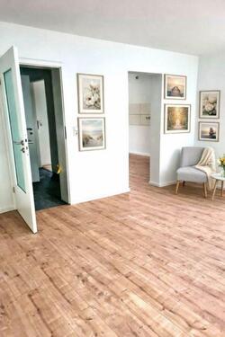 Foto - Ab 01.04 mieten ab 01.05 bezahlen, RMH 120 m²+Garten+20 m² Keller