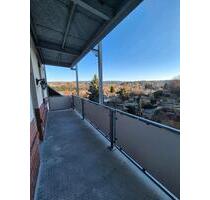 Tolle Dreiraum-Wohnung in Traumlage mit großem Süd-Balkon - Falkenstein/Vogtland