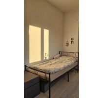 Helles WG-Zimmer - 330,00&nbsp;EUR Kaltmiete, ca.&nbsp; 12,00&nbsp;m&sup2; in Eichstätt (PLZ: 85072)